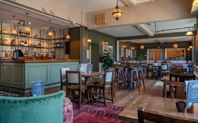 The Kings Arms Hotel - Inn