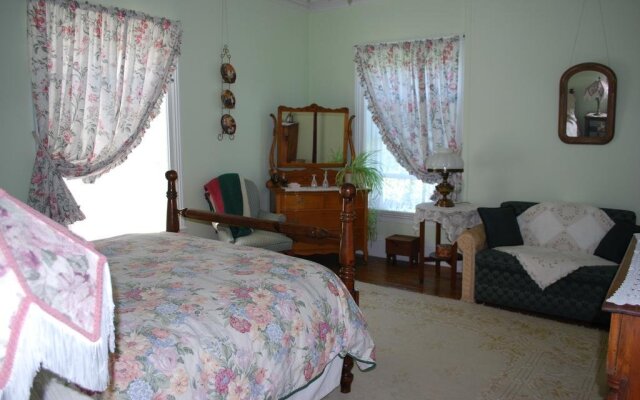 HeatherCroft Bed and Breakfast