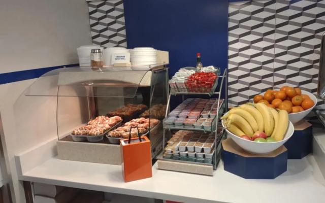 Country Inn & Suites By Carlson St. Charles