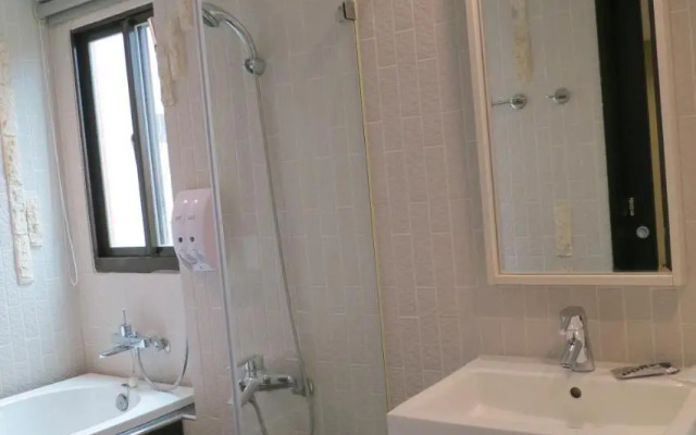 Tanhui B&B