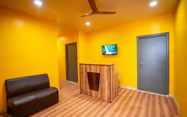 Yellow Bells Signature