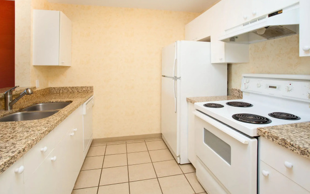 Holiday Inn Hotel & Suites Osoyoos by IHG