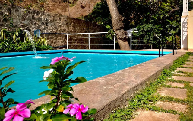 Casa Santa Barbara Deluxe