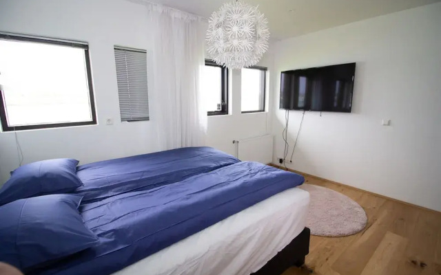 Seaside Villa - 6 bedrooms