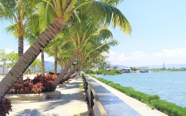 Pearl Beach Hotel Quy Nhon