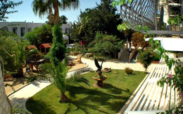 Отель Club Hotel Arinna
