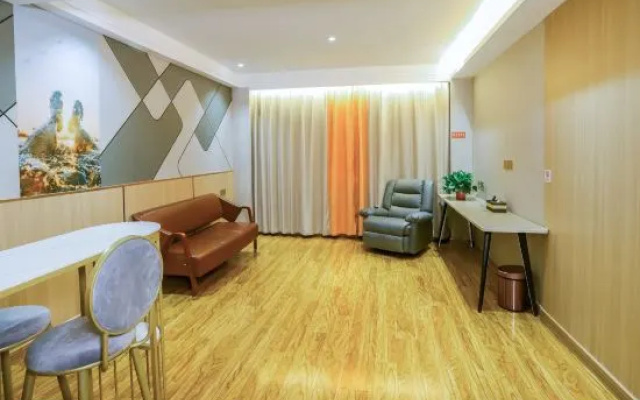 Home Inn Huaxuan Collection Hotel (Jining High-tech Zone Keyuan Road Branch) – Guest Rooms – Jining