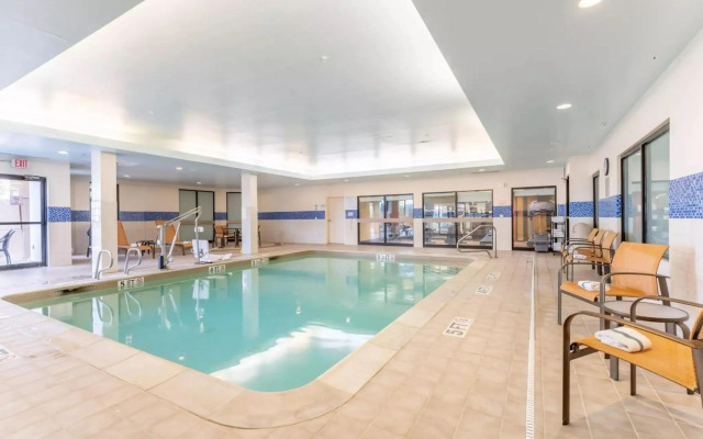 Courtyard by Marriott Burlington Williston