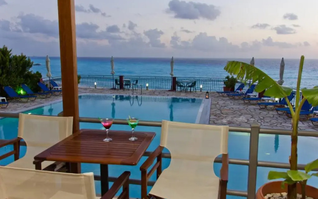 Hotel Sirios