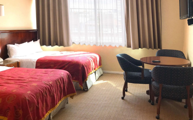Pacific Heights Inn
