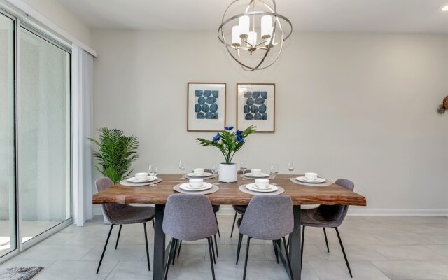 4bed 3Ba Champions Gate Pool Home