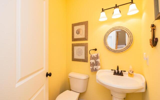 Our Heidaway by Oak Island Accommodations