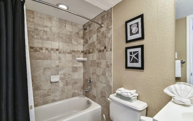 Seascape 2110 - 2 Br Condo