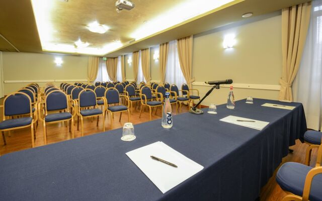 Best Western Hotel Master