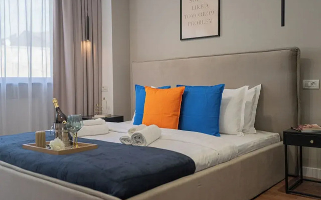 Modern & Spacious 2BR Steps to Cismigiu Gardens