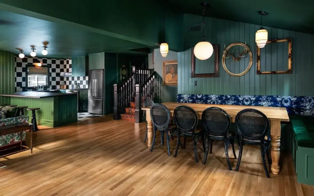 N+P Boutique Lodge