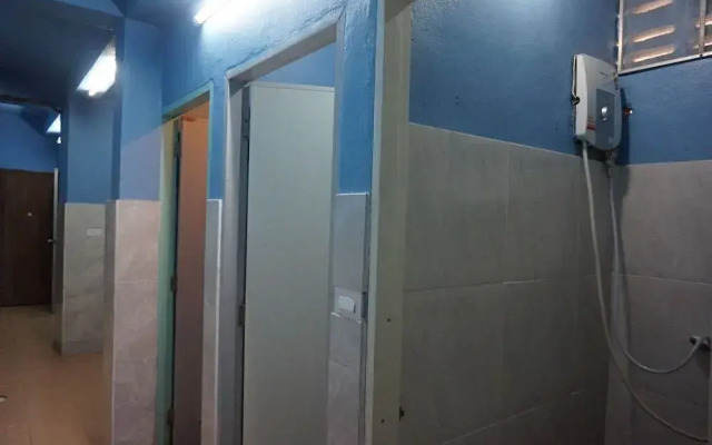 Koh Tao Backpackers Hostel
