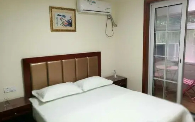 Juhua Hostel