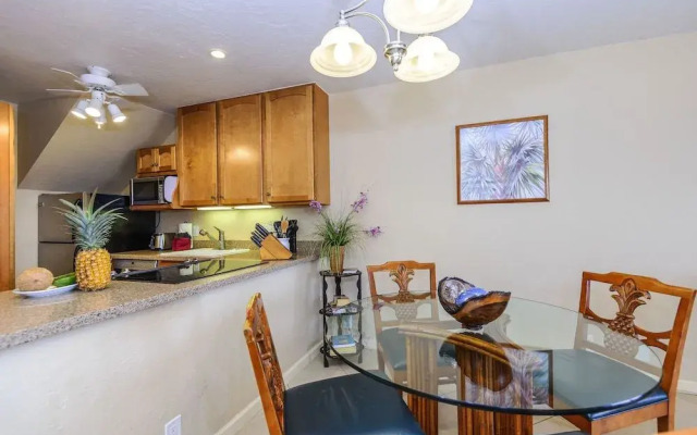 Kahana Sunset E4 by RedAwning