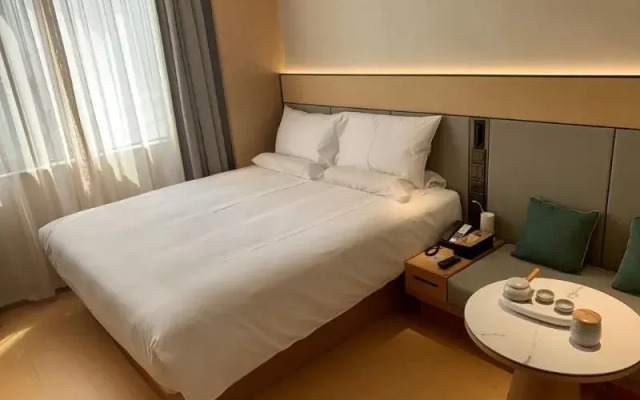 Ji Hotel Shanghai Xujiahui Caobao Road Subway Stat