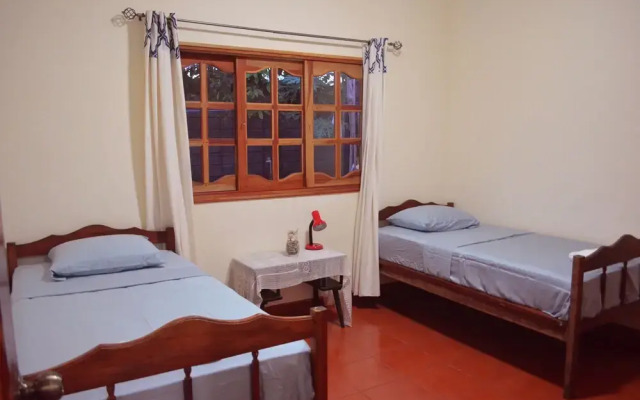 Family House, 2 Bedrooms, Garden View, Courtyard Area Chinandega
