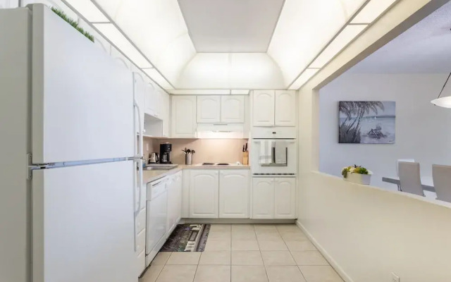 Luxury Sunny Isles Beach Condos