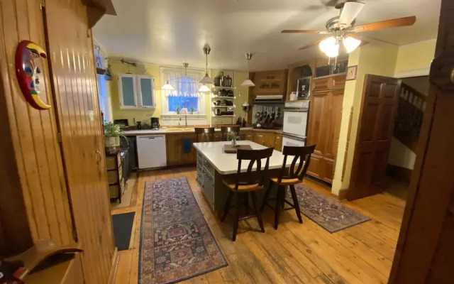 Fernweh Inn & Hostel