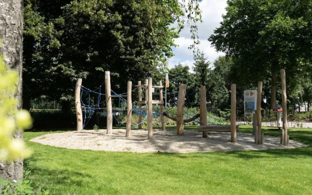 Nice Chalet With Dishwasher, Near Efteling
