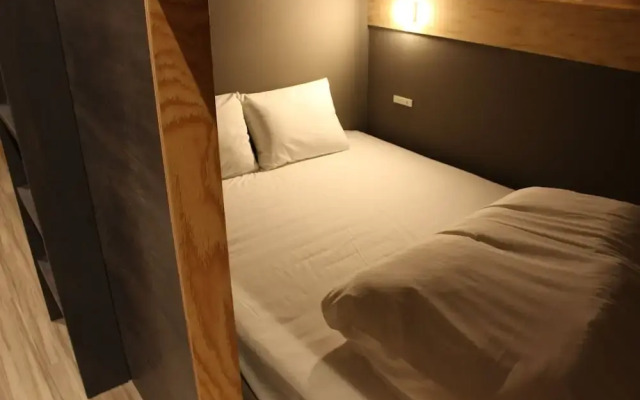 SEKAI HOTEL Kiri
