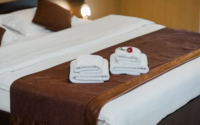 Tip Top Hotel