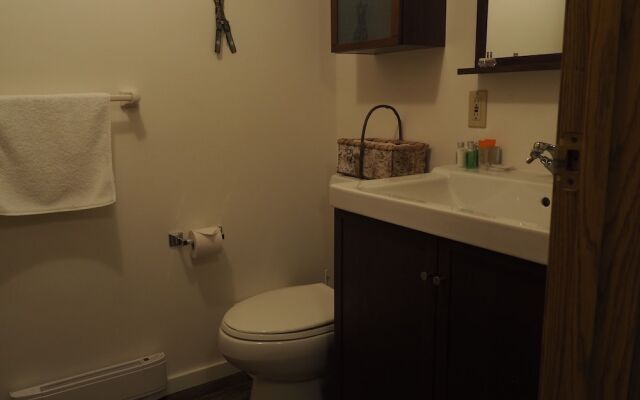 Whitetail Suite 2 Bedroom Condo