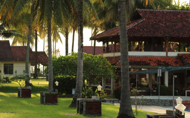 Ocean Queen Resort
