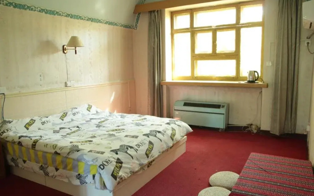 Turpan Whitecamel Youth Hostel Qingnian Road Branch