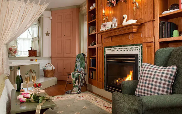 Country Hearth Bed & Breakfast