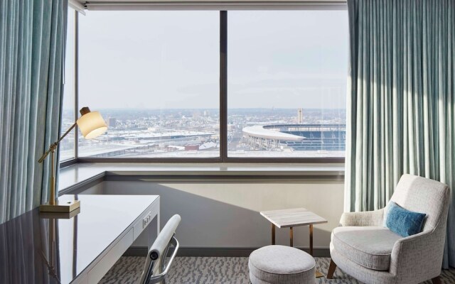 Graves 601 Hotel Wyndham Grand