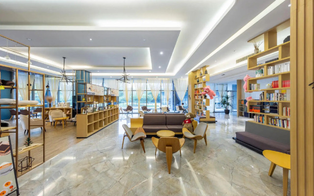 Atour Hotel (Nanjing Xianlin University City)