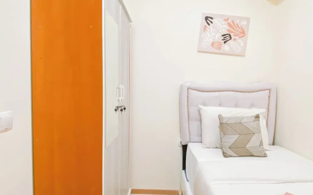 Modern Touch 2Br Apartment At Meikarta