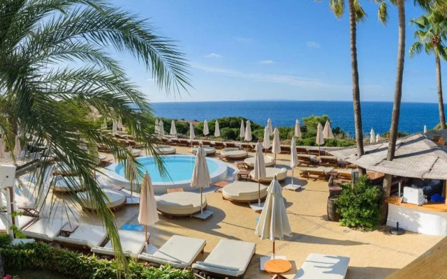 Destino Five Ibiza - 5-Star Grand Luxe Resort
