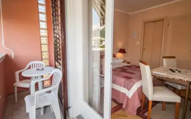 Rooms Nadica