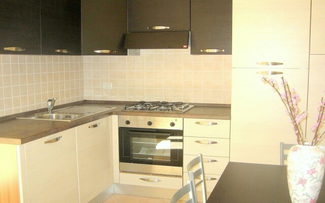 Amazing Holiday Home With Alluring Lake-view