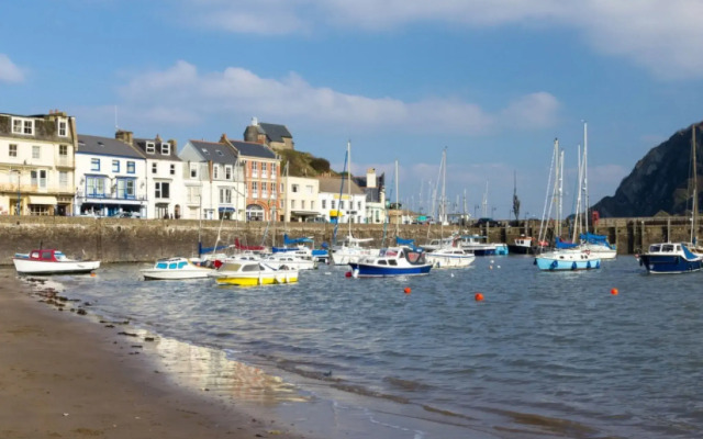 Holiday Home Quay Cottage