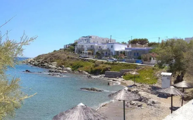 Ntafos Art Seaside Studios