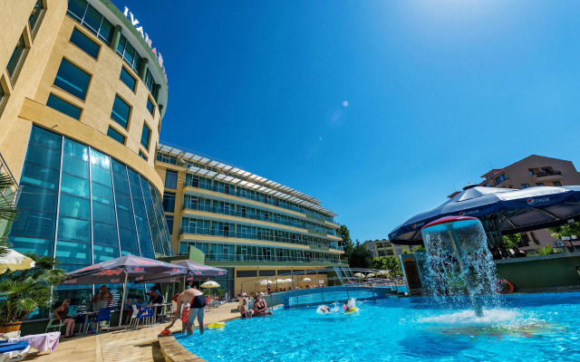 Hotel Ivana Palace