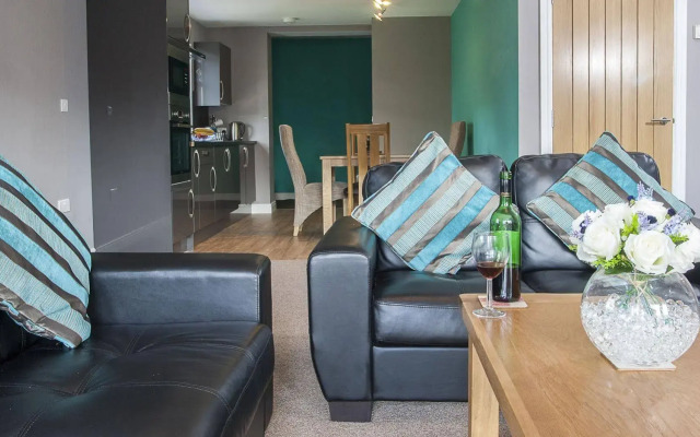 Riverside Apartments