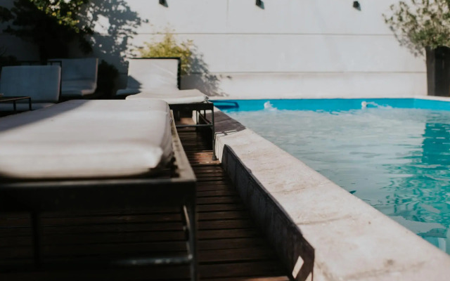 Premium Tower Suites