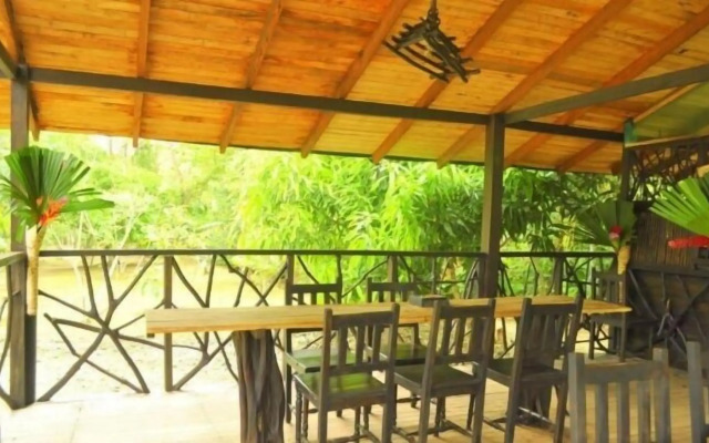 Acuali Ecohostal