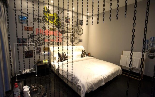 Jiaxing Yilian City Art Hotel