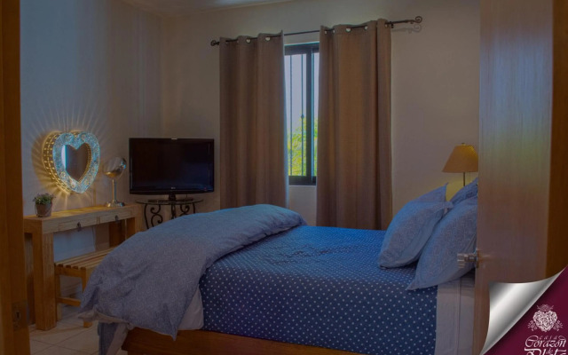 Casa Corazón de Plata Suites
