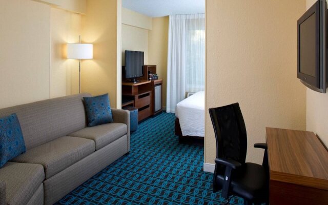 Fairfield Inn & Suites Lake Buena Vista in Marriott Village