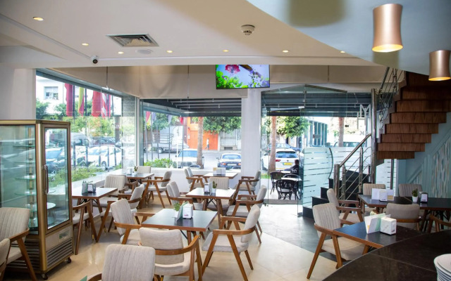 Malak Hotel